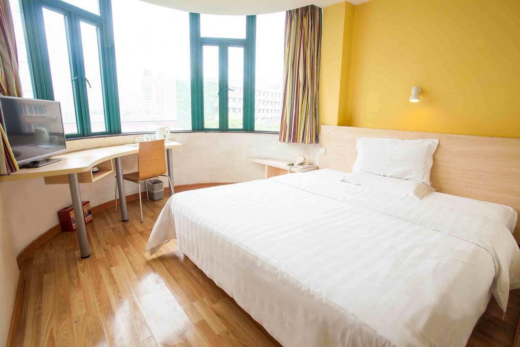 Hotel 7Days Premium Luoyang Peony Square Branch Camera foto